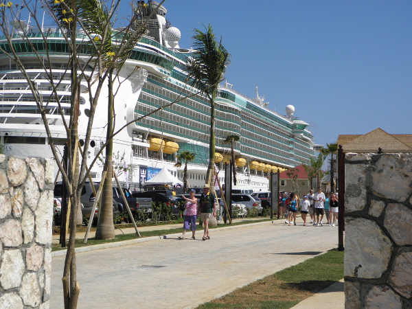 Falmouth Set to benefit from Cruise Ship Revenue